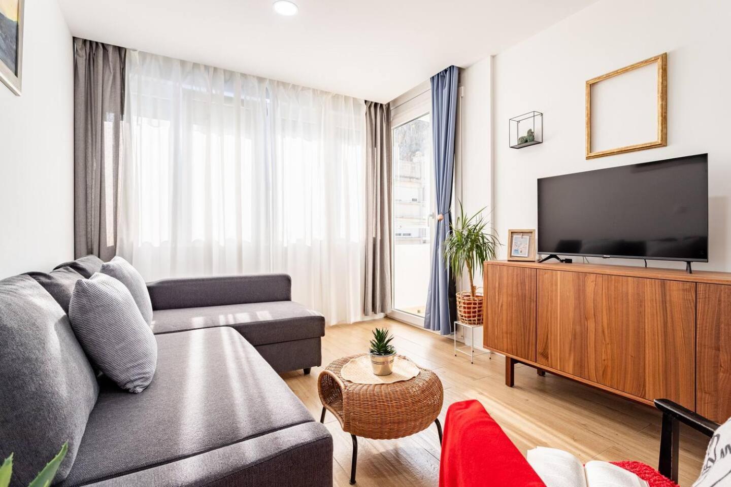 Center Apartment Pia 오미스 외부 사진