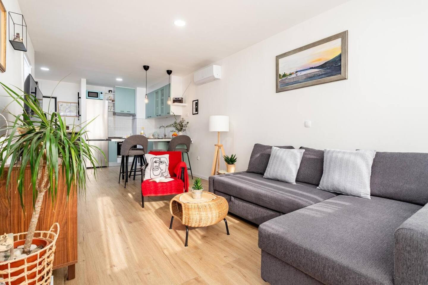 Center Apartment Pia 오미스 외부 사진